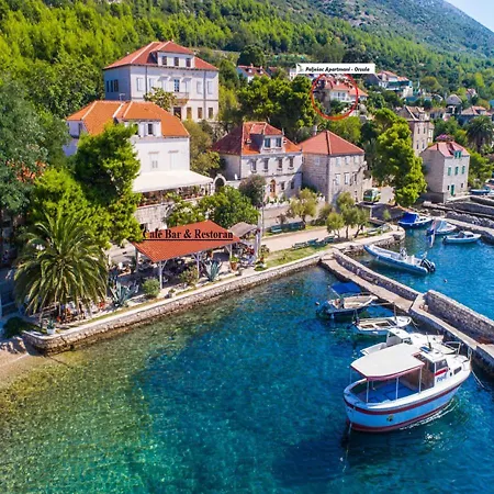 Peljesac -orsula アパート *